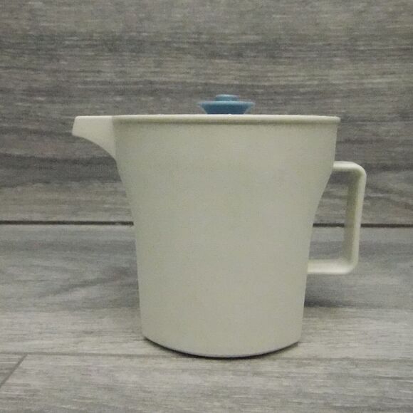 Vintage Tupperware Creamer Sugar Pitcher Food Storage Set Tea Bundle Beige Blue - Picture 5 of 16